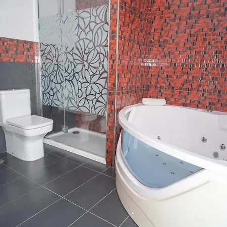 Holiday home Con Piscina Privada Vistas A Campo De Golf