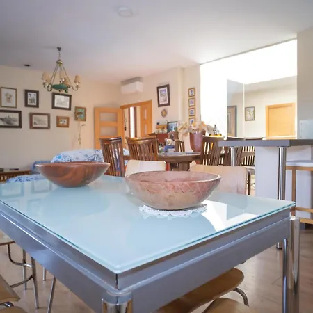 Con Piscina Privada Vistas A Campo De Golf Holiday home *